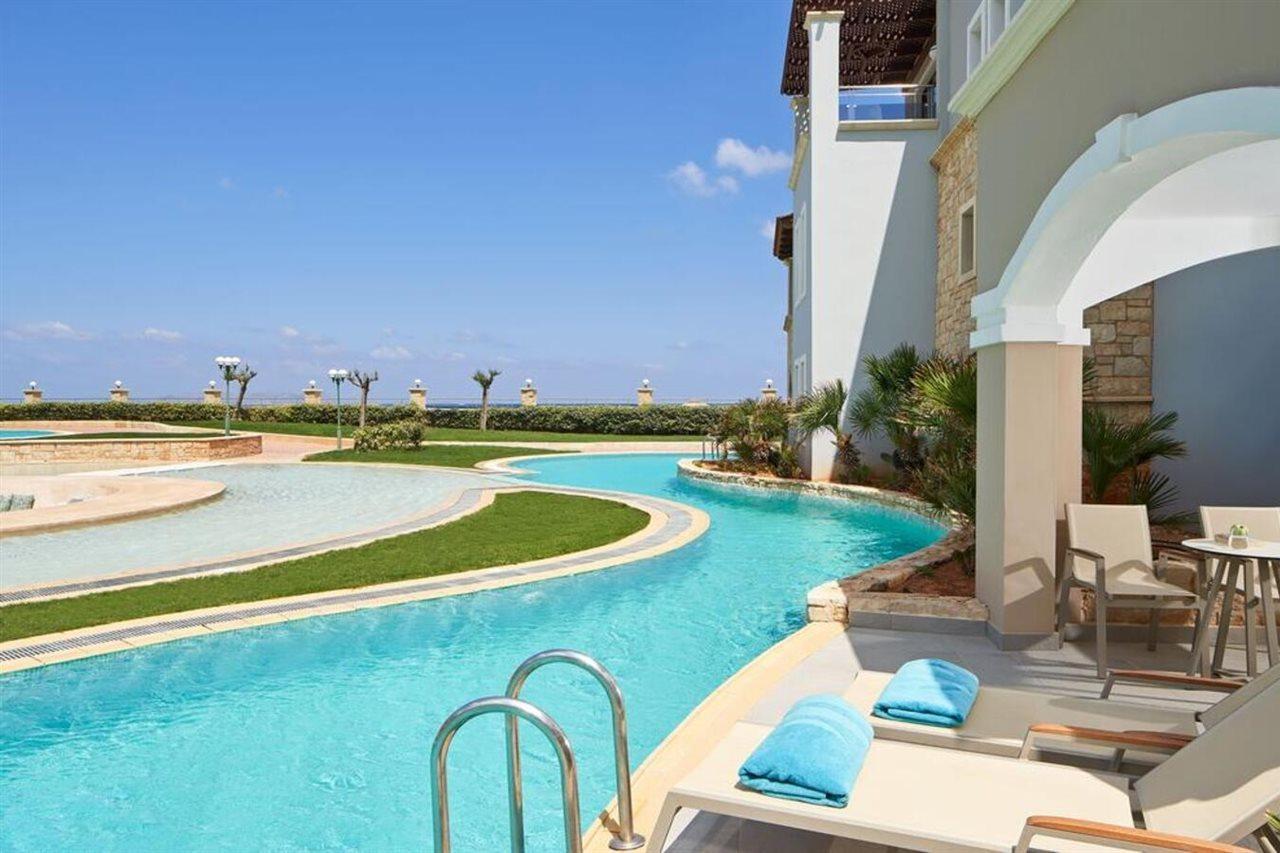 Atlantica Caldera Palace 헐소니소스 외부 사진