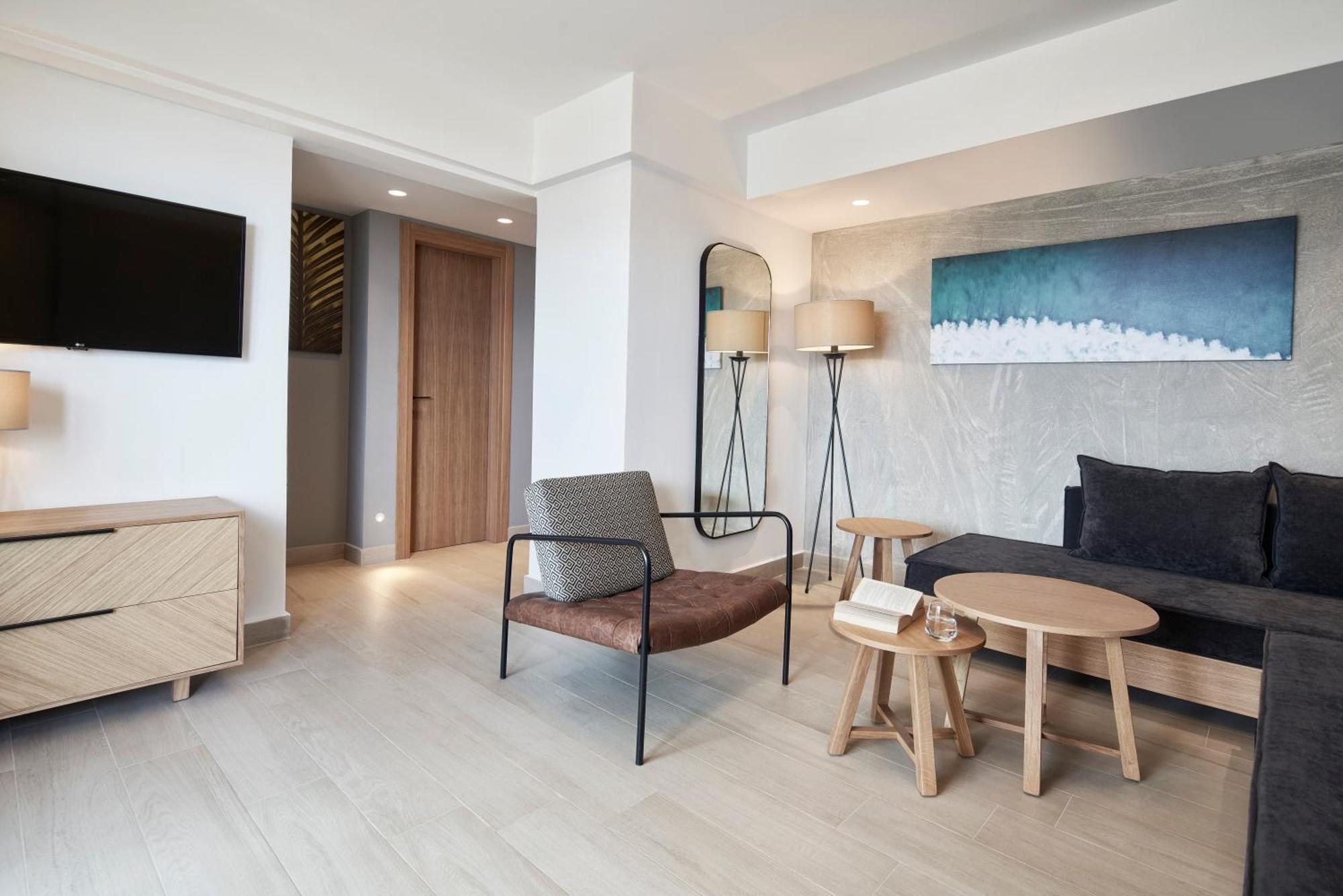 Atlantica Caldera Palace 헐소니소스 외부 사진